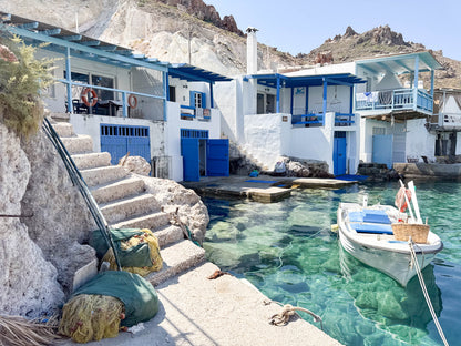 Barca Milos Grecia