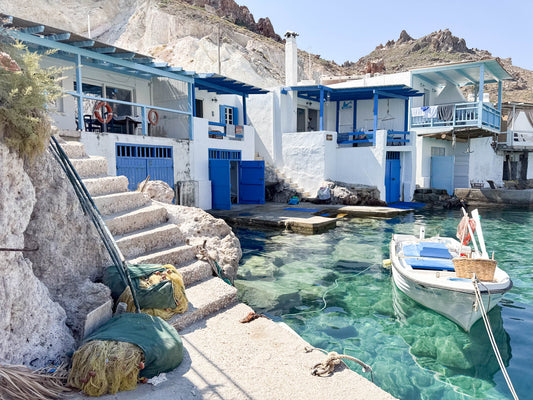Barca Milos Grecia