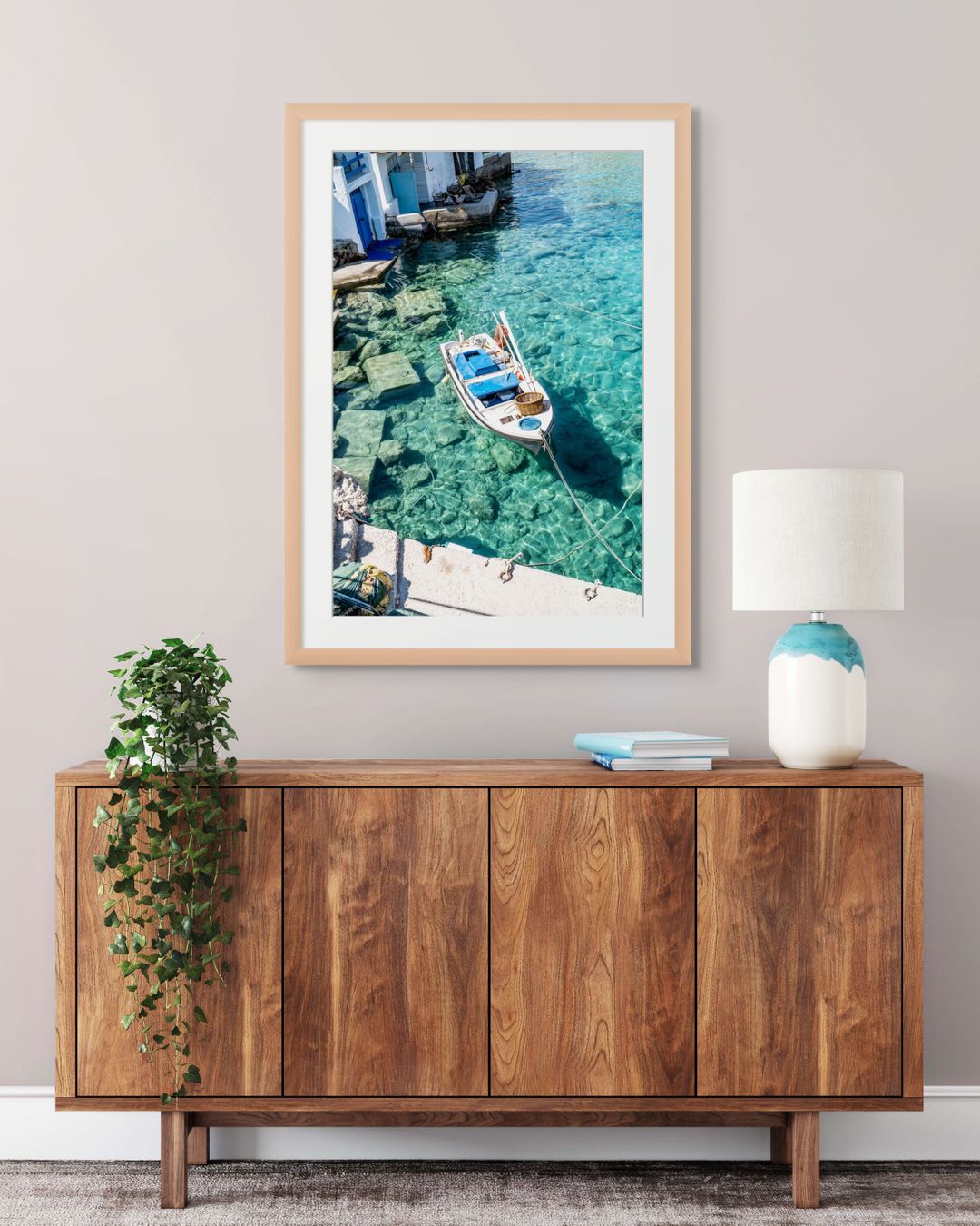 Barca flotando en Firopotamos