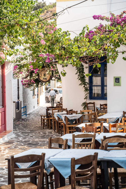 Taberna en Plaka Milos