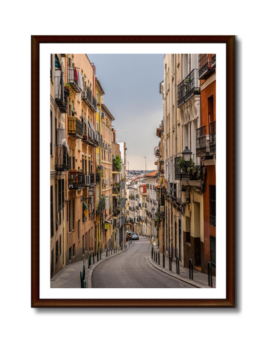 3. Calle tradicional en Lavapiés, Madrid