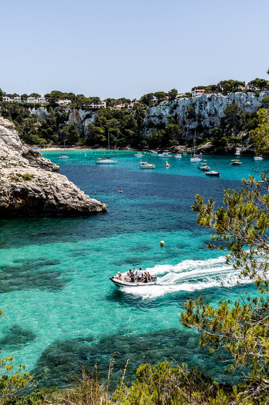 Lancha Cala Galdana