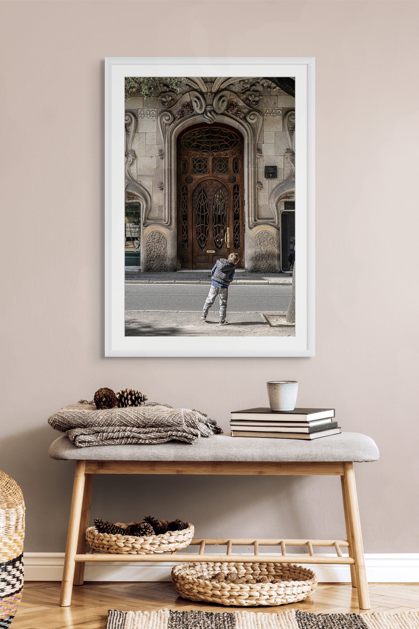 Niño en Casa Comalat